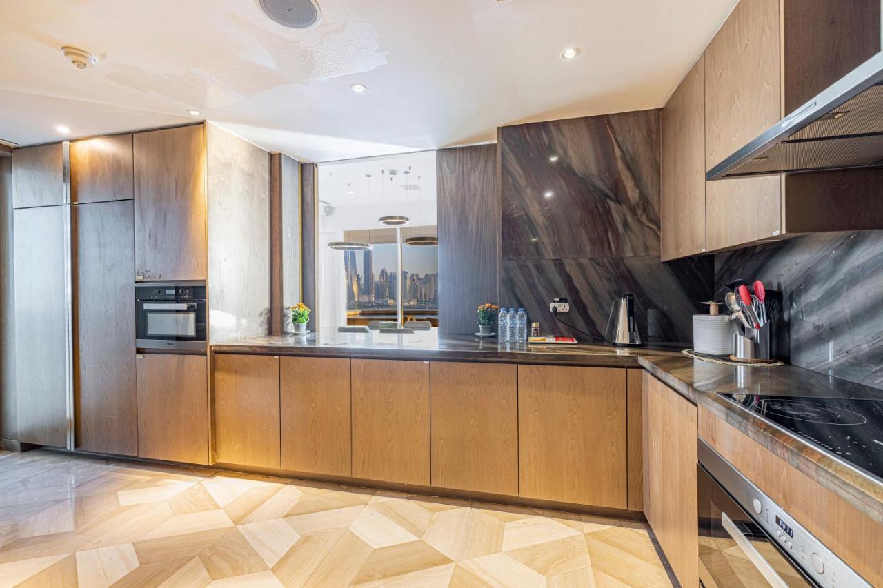 迪拜 Five Palm Luxury Penthouse Full Marina View & Private Pool酒店 外观 照片