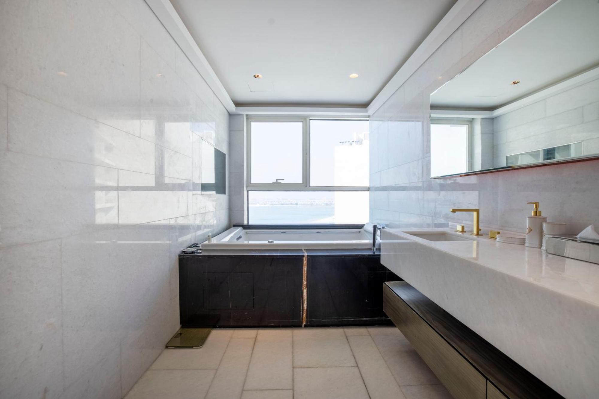 迪拜 Five Palm Luxury Penthouse Full Marina View & Private Pool酒店 外观 照片